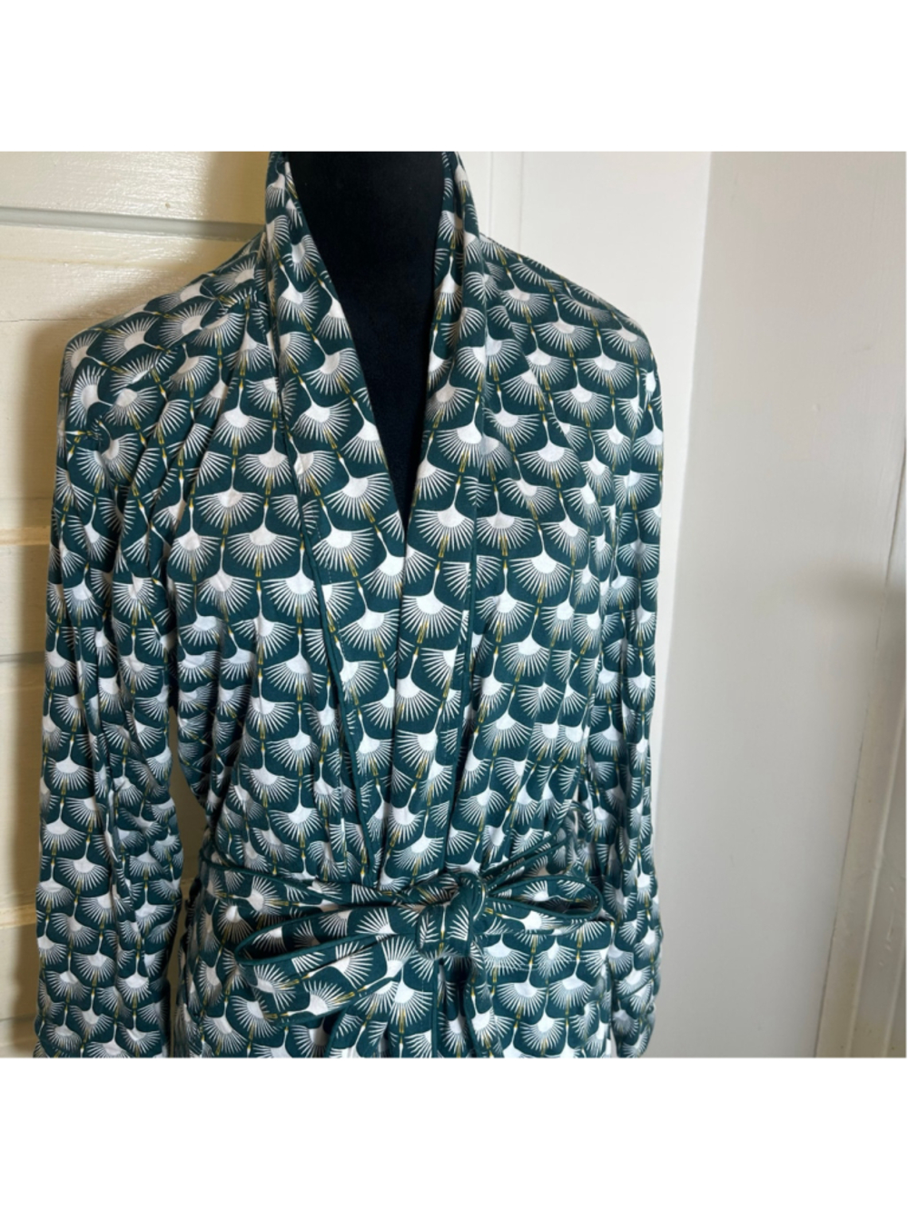 Petite Plume Robe Pima Cotton Geometric Patterned Sleepwear Quiet Luxury - Picture 2 of 12
